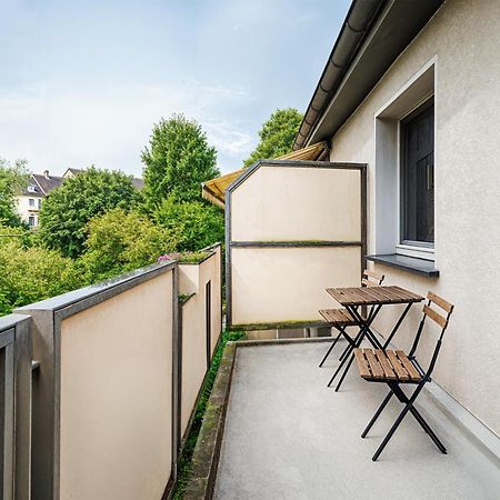 Smart Home - Essen - Perfect For 5 Guests! Central - Balcony - Netflix - Free Parking Zone 外观 照片